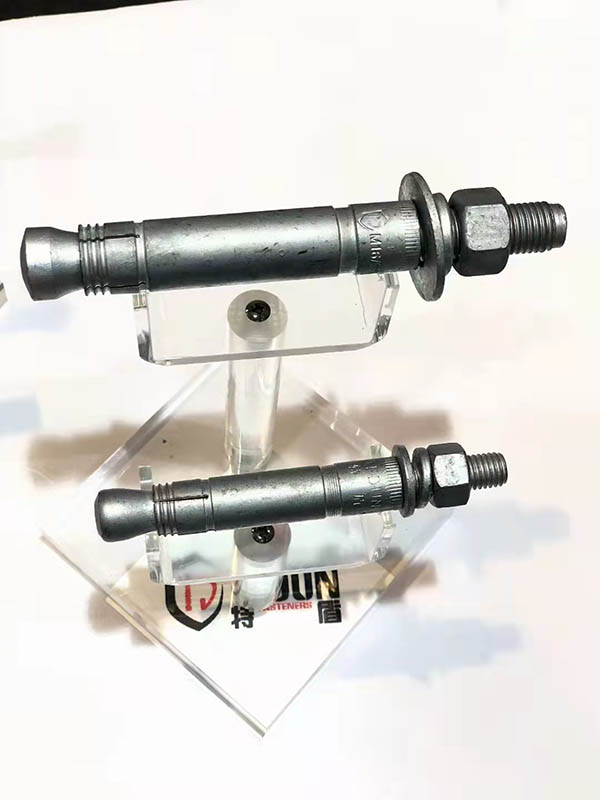 后扩底机械锚栓