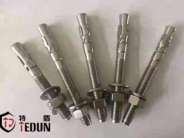 后扩底机械锚栓